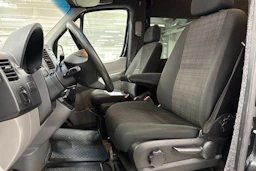 musta Mercedes-Benz Sprinter 2017 kuva 19.