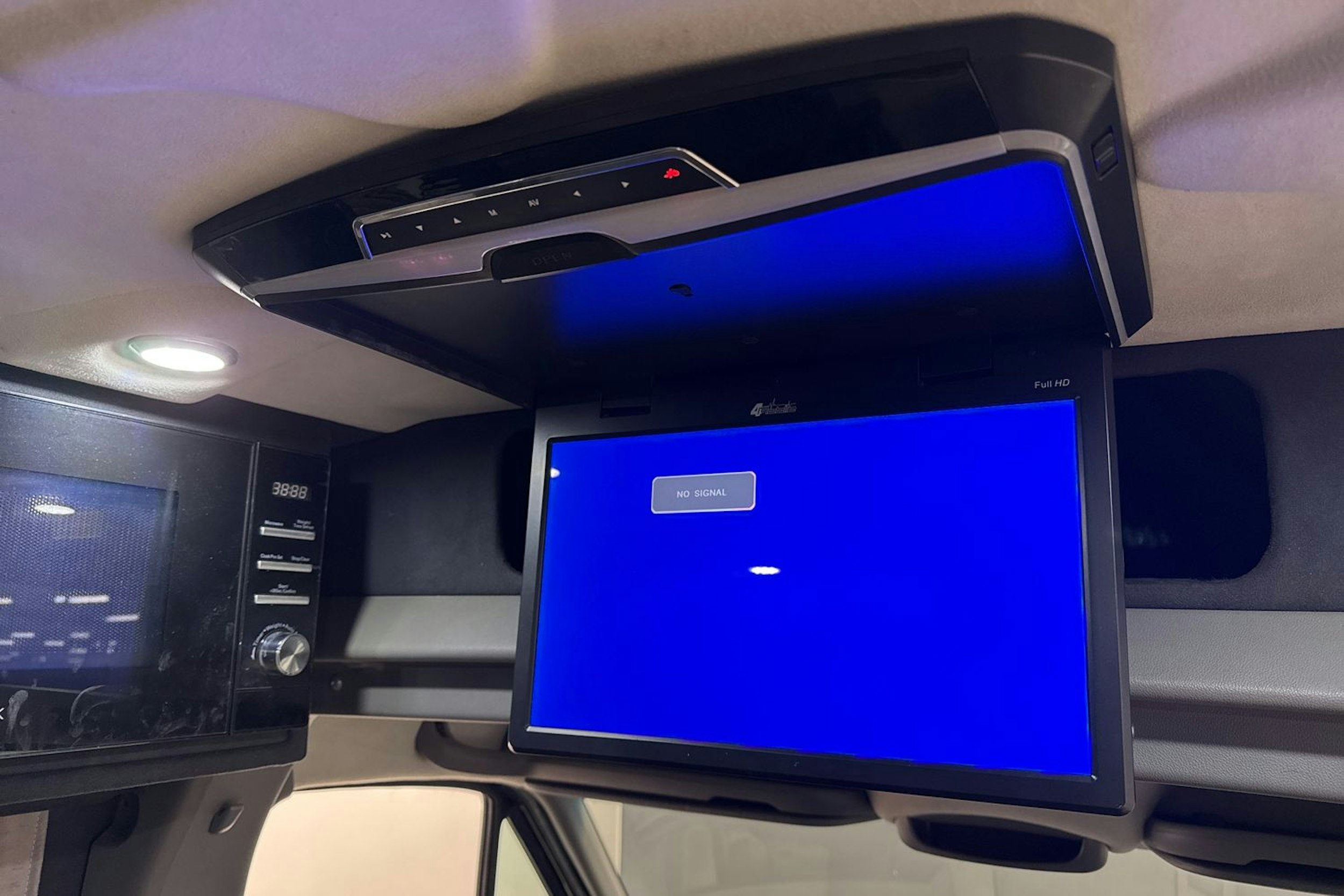 musta Mercedes-Benz Sprinter 2017 kuva 17.