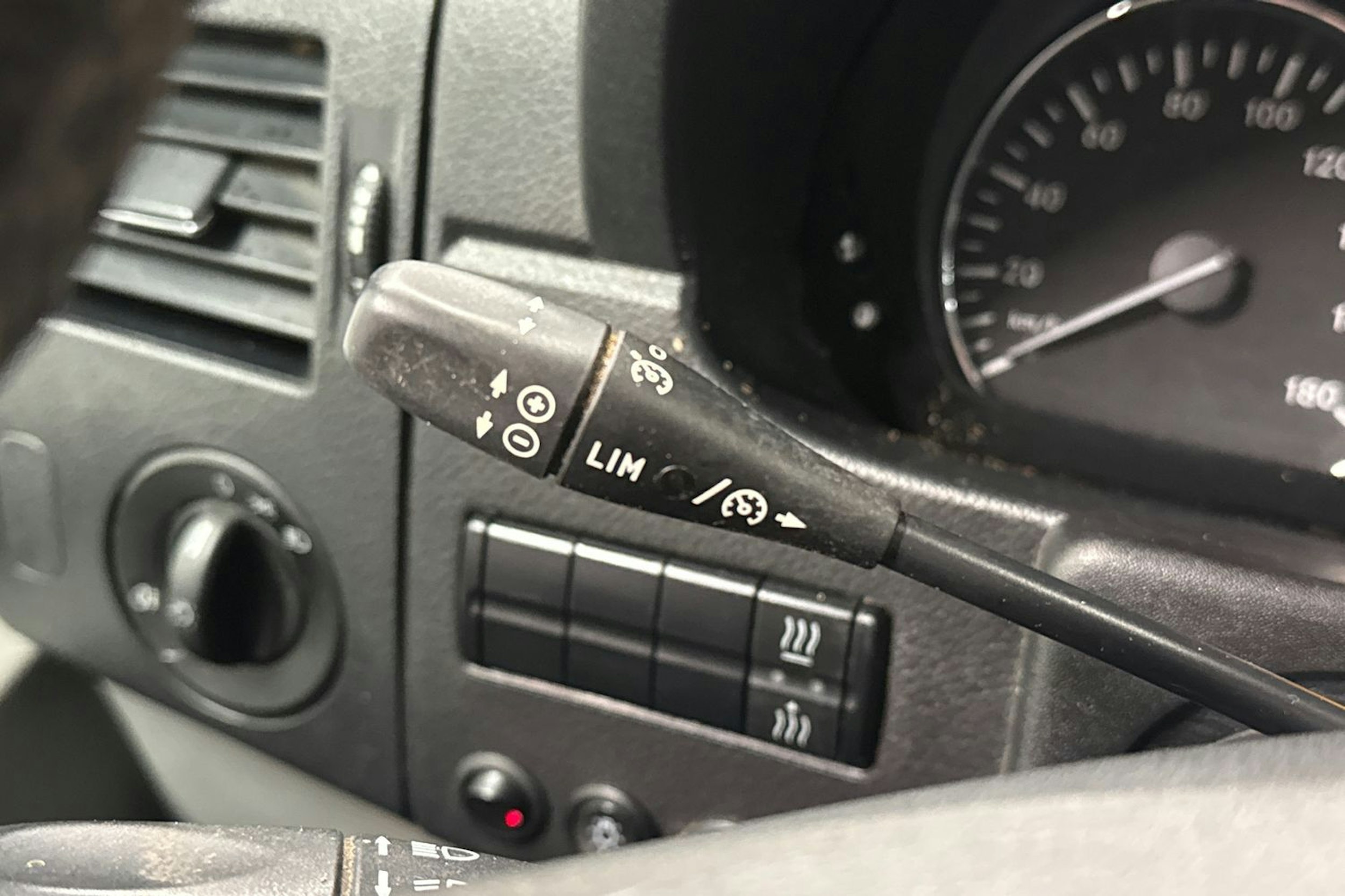 musta Mercedes-Benz Sprinter 2017 kuva 20.