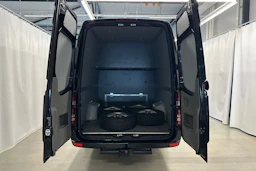 musta Mercedes-Benz Sprinter 2017 kuva 35.