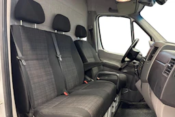 valkoinen Mercedes-Benz Sprinter 2017 kuva 9.