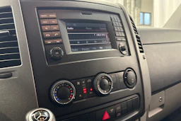 valkoinen Mercedes-Benz Sprinter 2017 kuva 11.