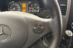 valkoinen Mercedes-Benz Sprinter 2017 kuva 14.