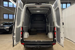 valkoinen Mercedes-Benz Sprinter 2017 kuva 17.