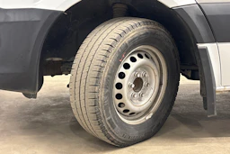 valkoinen Mercedes-Benz Sprinter 2017 kuva 20.