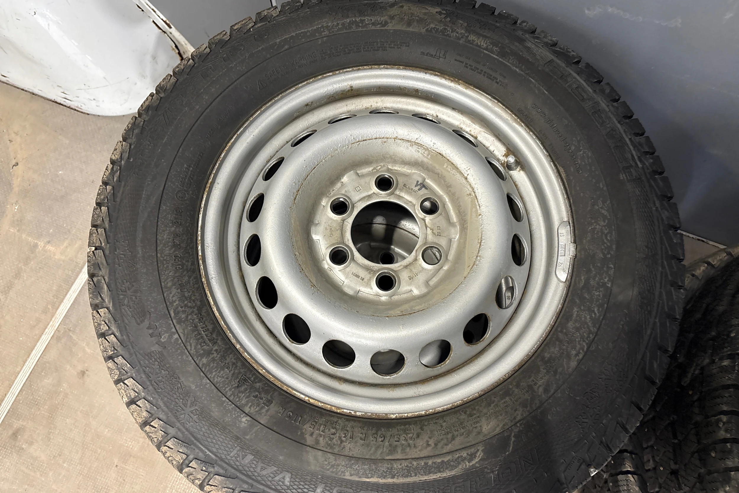 valkoinen Mercedes-Benz Sprinter 2017 kuva 22.