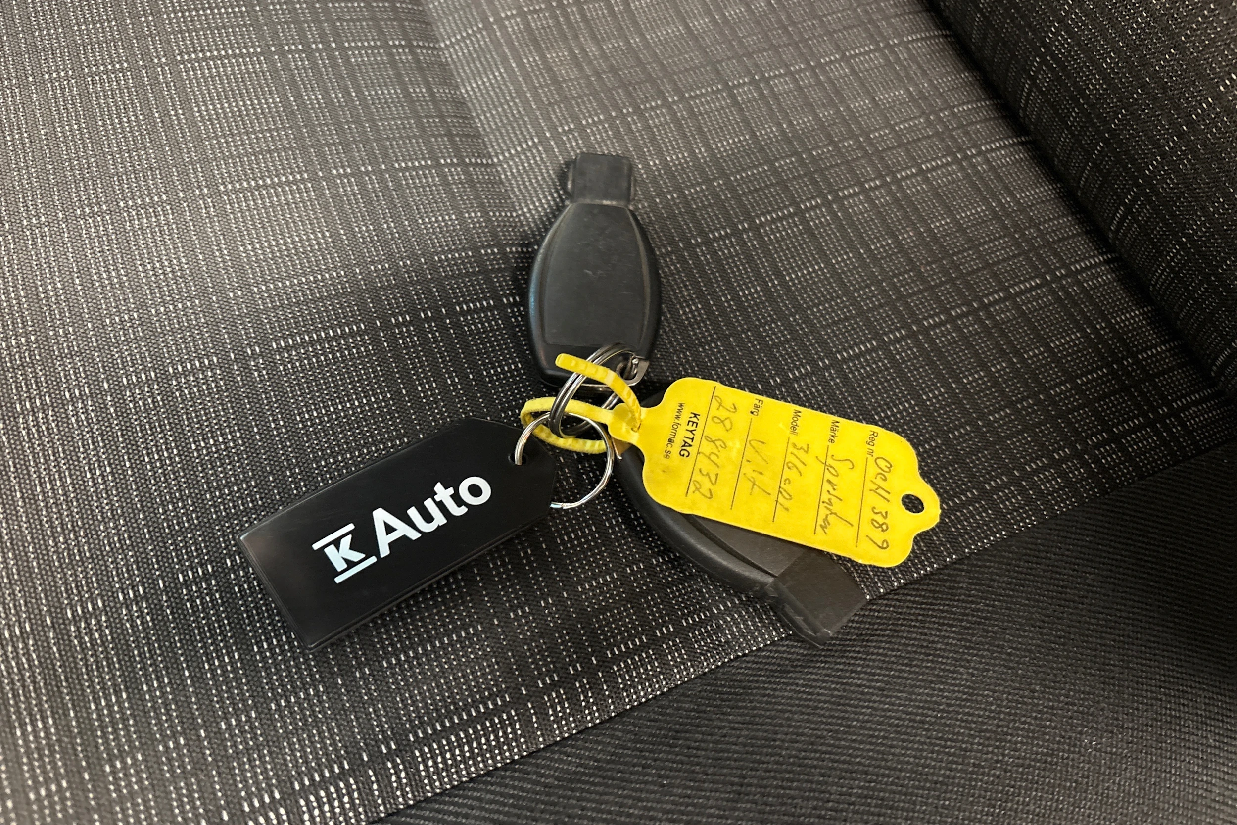 valkoinen Mercedes-Benz Sprinter 2017 kuva 23.