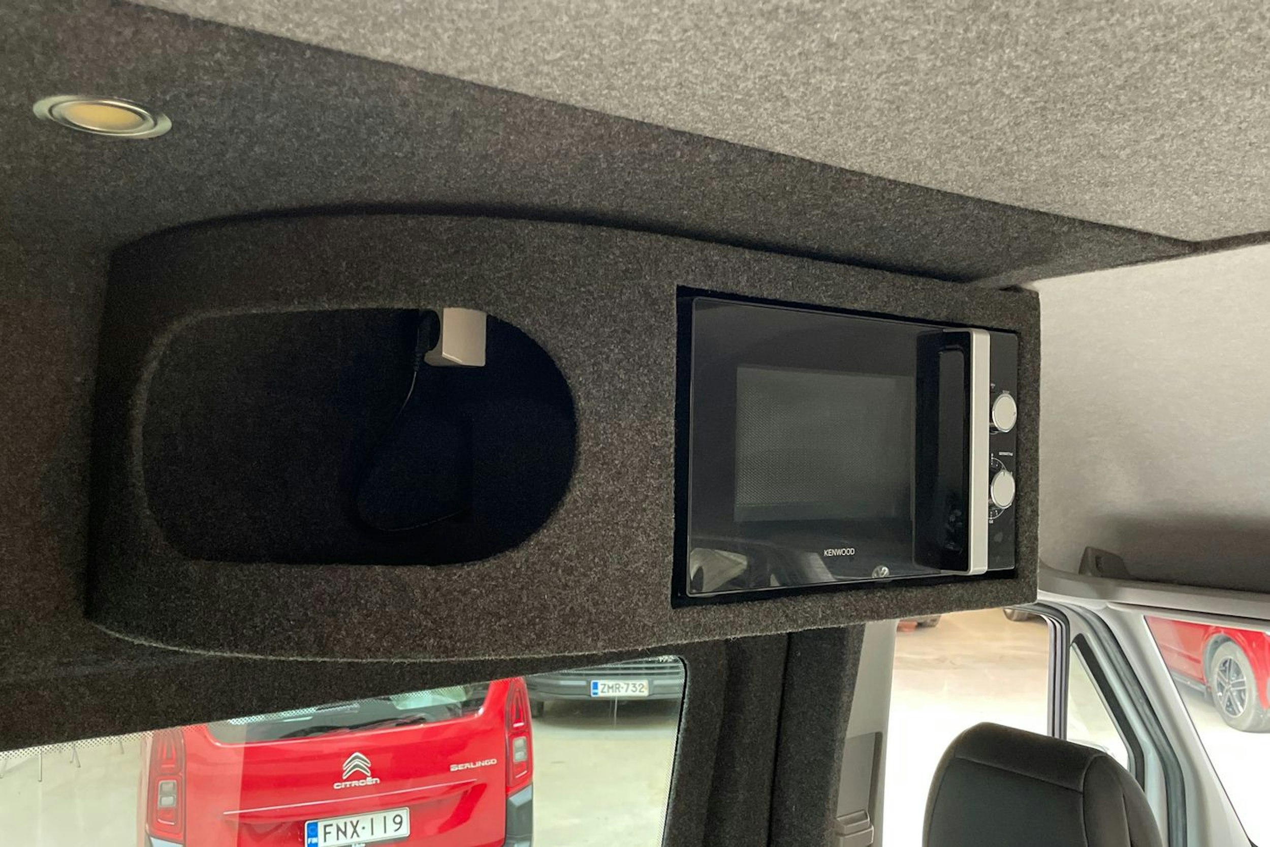 valkoinen Mercedes-Benz Sprinter 2017 kuva 16.