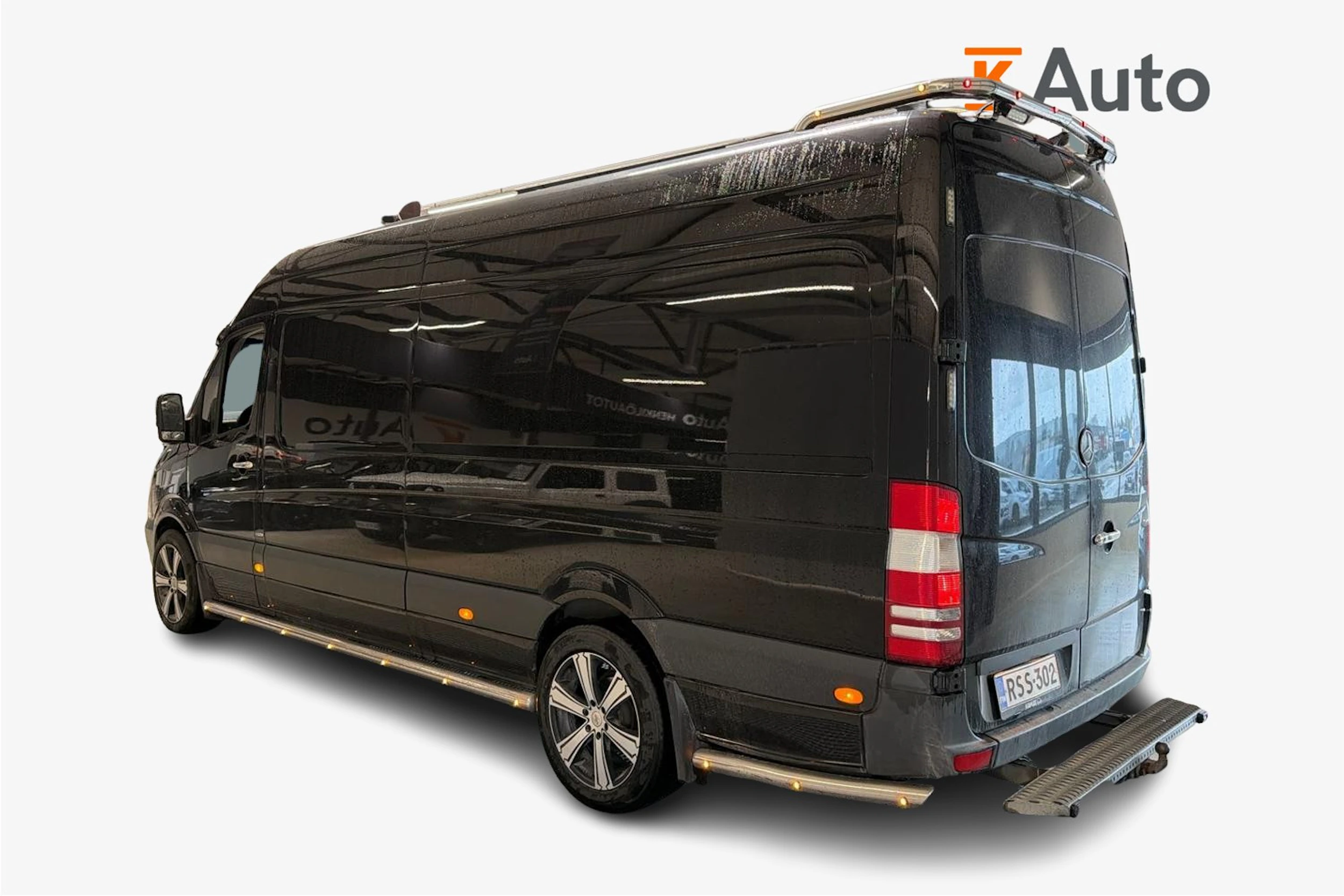 musta Mercedes-Benz Sprinter 2017 kuva 2.