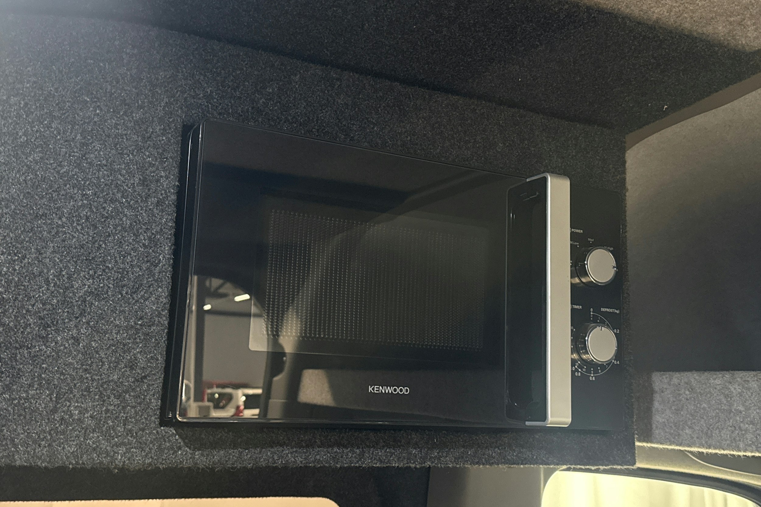 ruskea (beige) Mercedes-Benz Sprinter 2017 kuva 19.