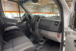 valkoinen Mercedes-Benz Sprinter 2017 kuva 15.