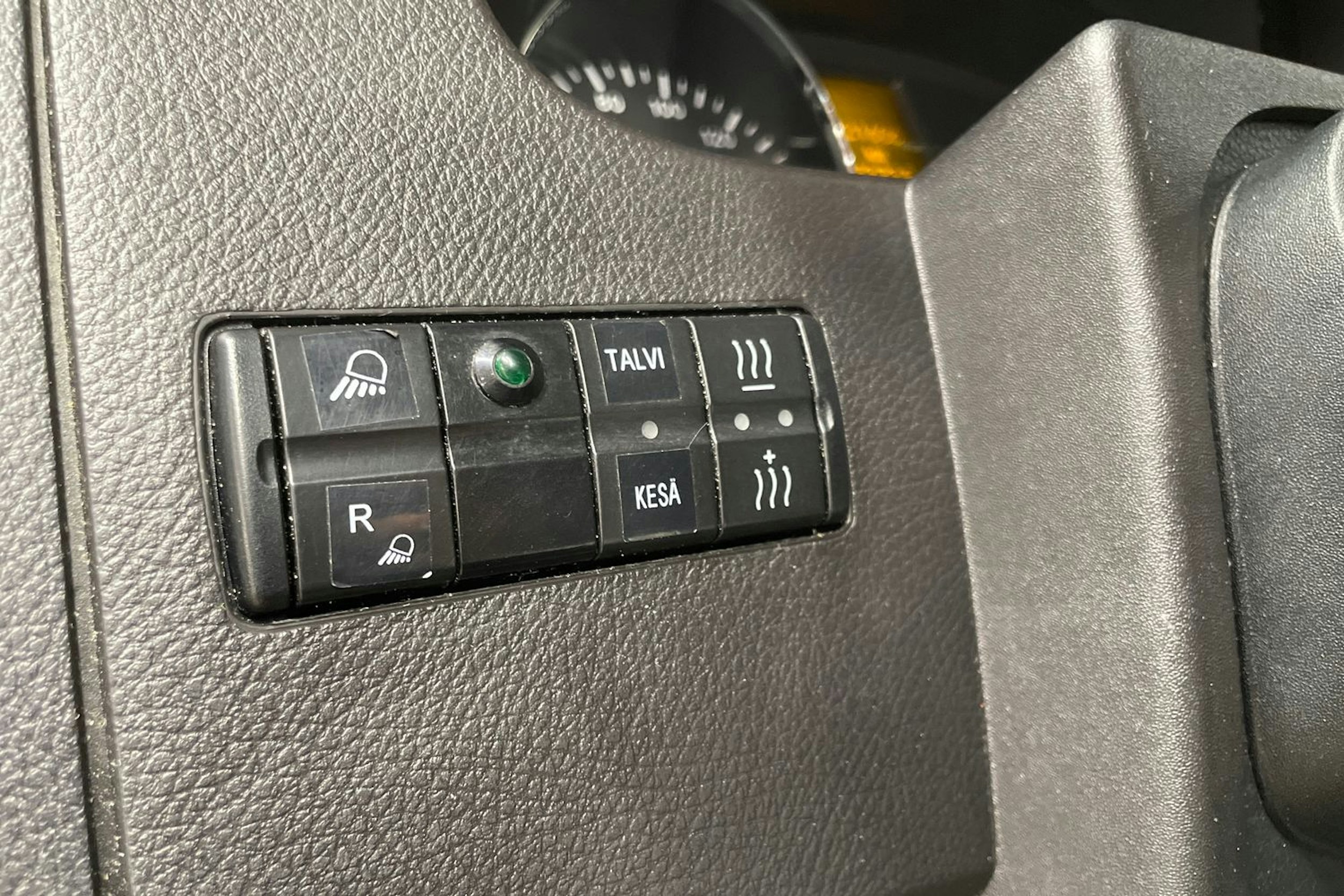 valkoinen Mercedes-Benz Sprinter 2017 kuva 29.