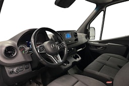 valkoinen Mercedes-Benz Sprinter 2018 kuva 6.