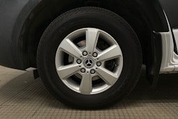 valkoinen Mercedes-Benz Sprinter 2018 kuva 9.