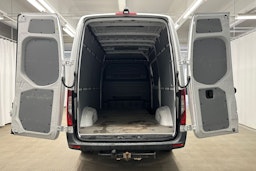 valkoinen Mercedes-Benz Sprinter 2018 kuva 10.