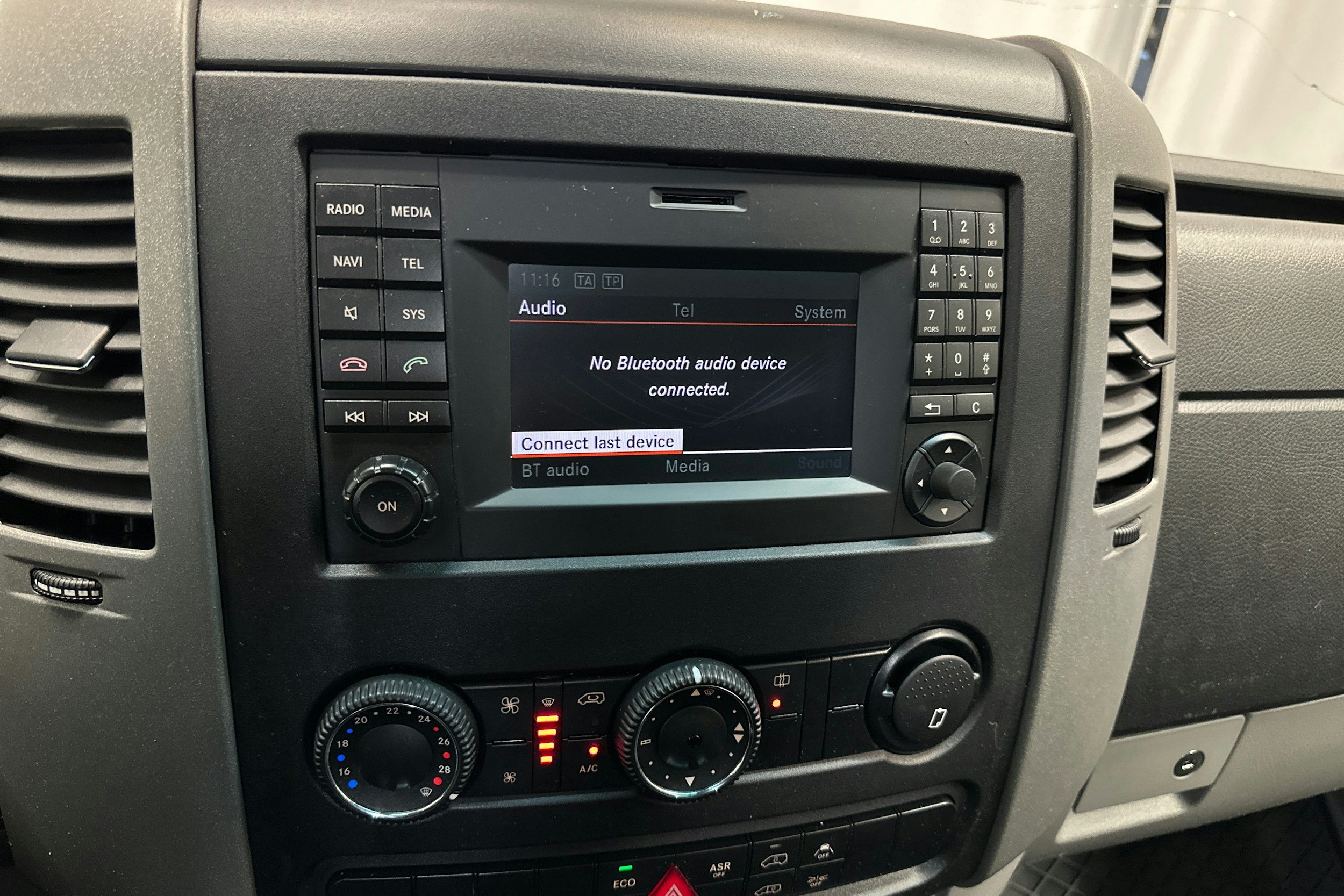 musta Mercedes-Benz Sprinter 2018 kuva 15.