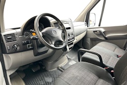 musta Mercedes-Benz Sprinter 2018 kuva 6.