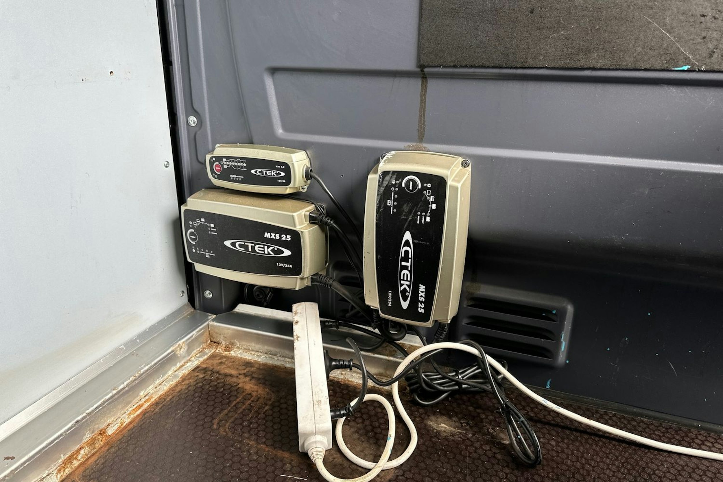 musta Mercedes-Benz Sprinter 2018 kuva 20.