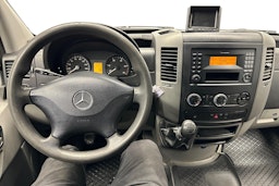 valkoinen Mercedes-Benz Sprinter 2018 kuva 9.