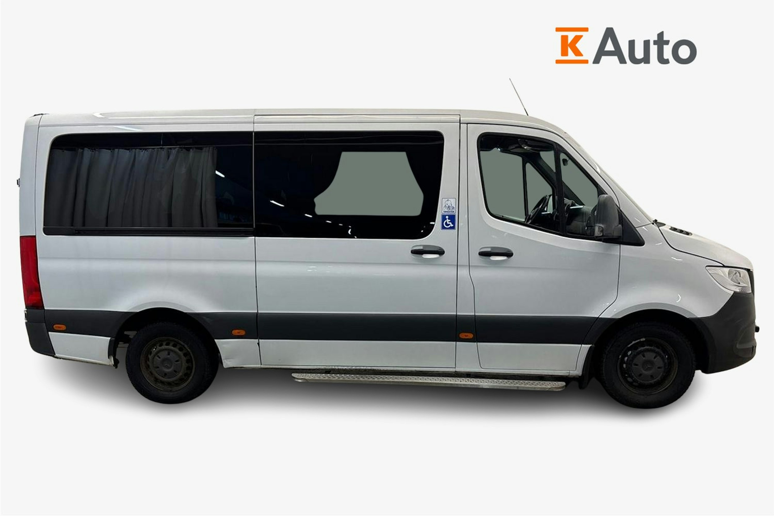 valkoinen Mercedes-Benz Sprinter 2018 kuva 7.