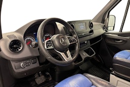 valkoinen Mercedes-Benz Sprinter 2018 kuva 9.