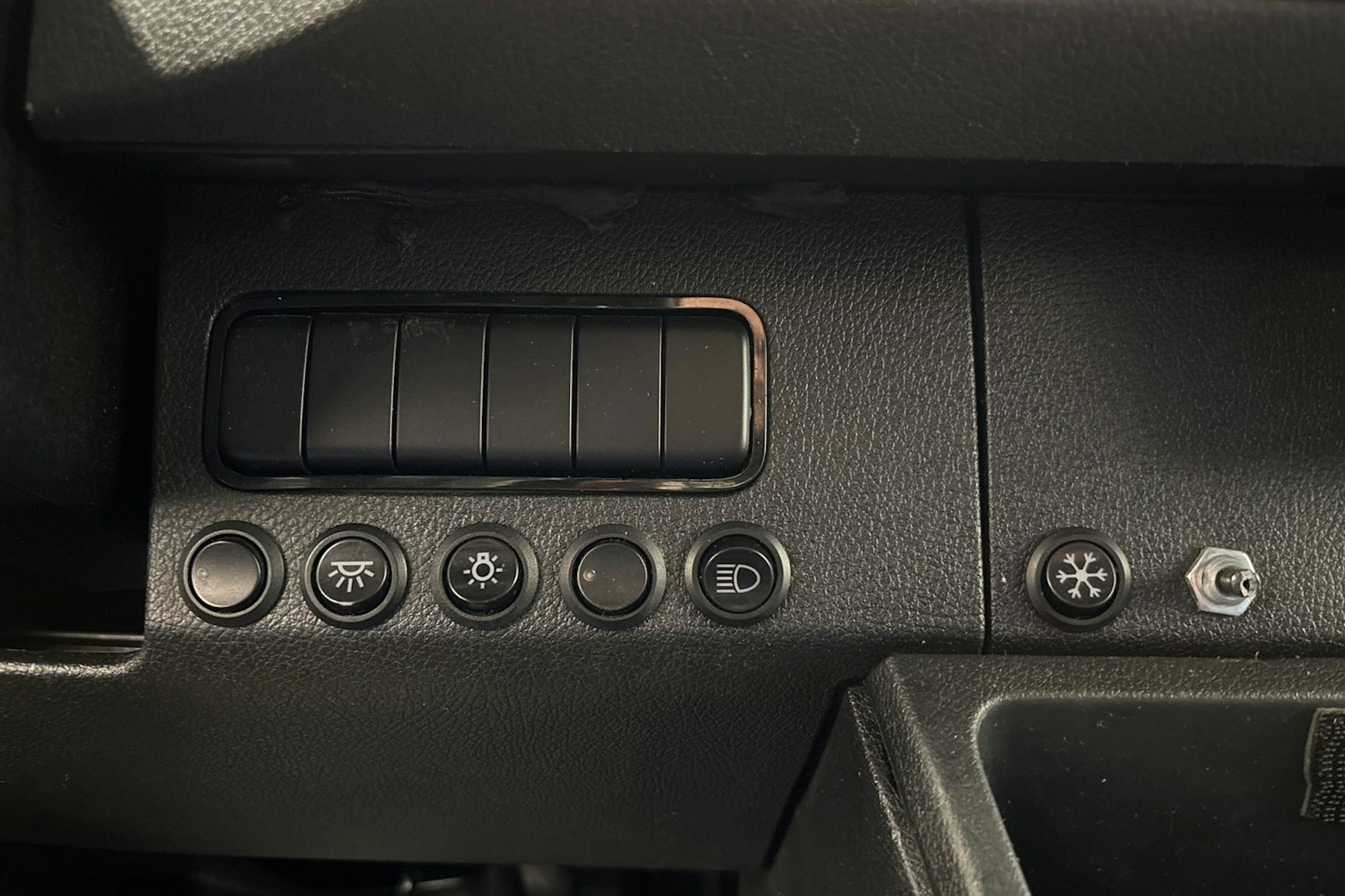 valkoinen Mercedes-Benz Sprinter 2018 kuva 27.