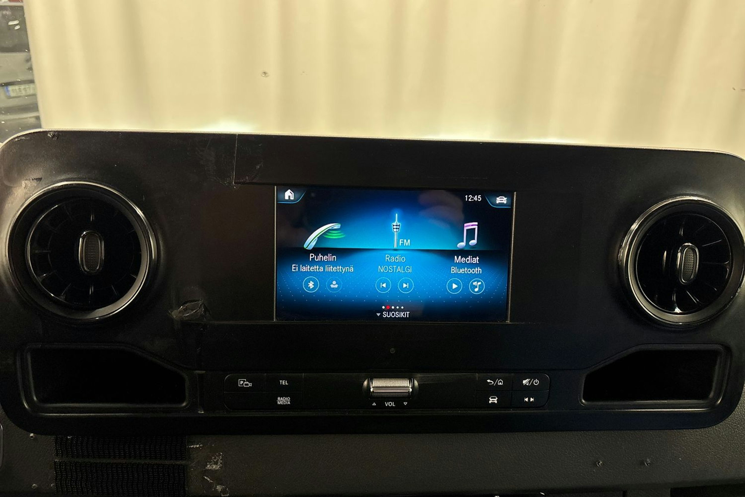 valkoinen Mercedes-Benz Sprinter 2018 kuva 30.