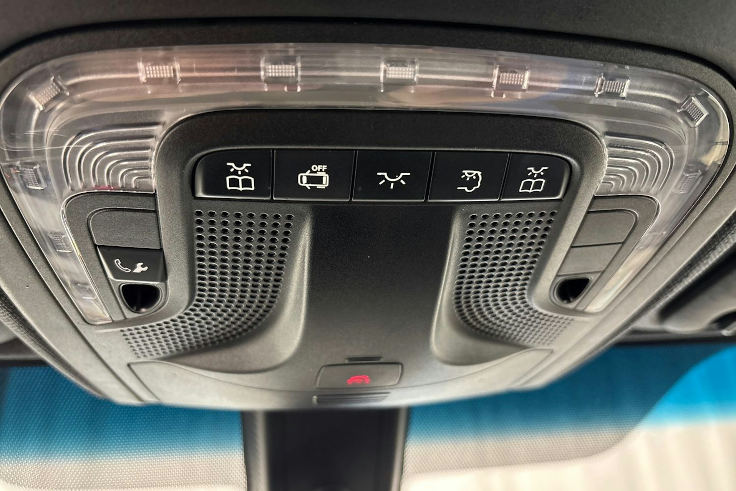 valkoinen Mercedes-Benz Sprinter 2018 kuva 31.