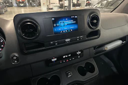 hopea Mercedes-Benz Sprinter 2018 kuva 5.