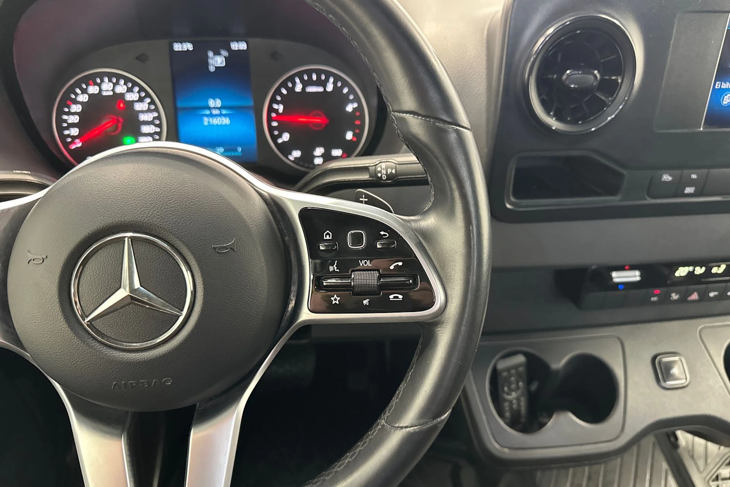 hopea Mercedes-Benz Sprinter 2018 kuva 12.