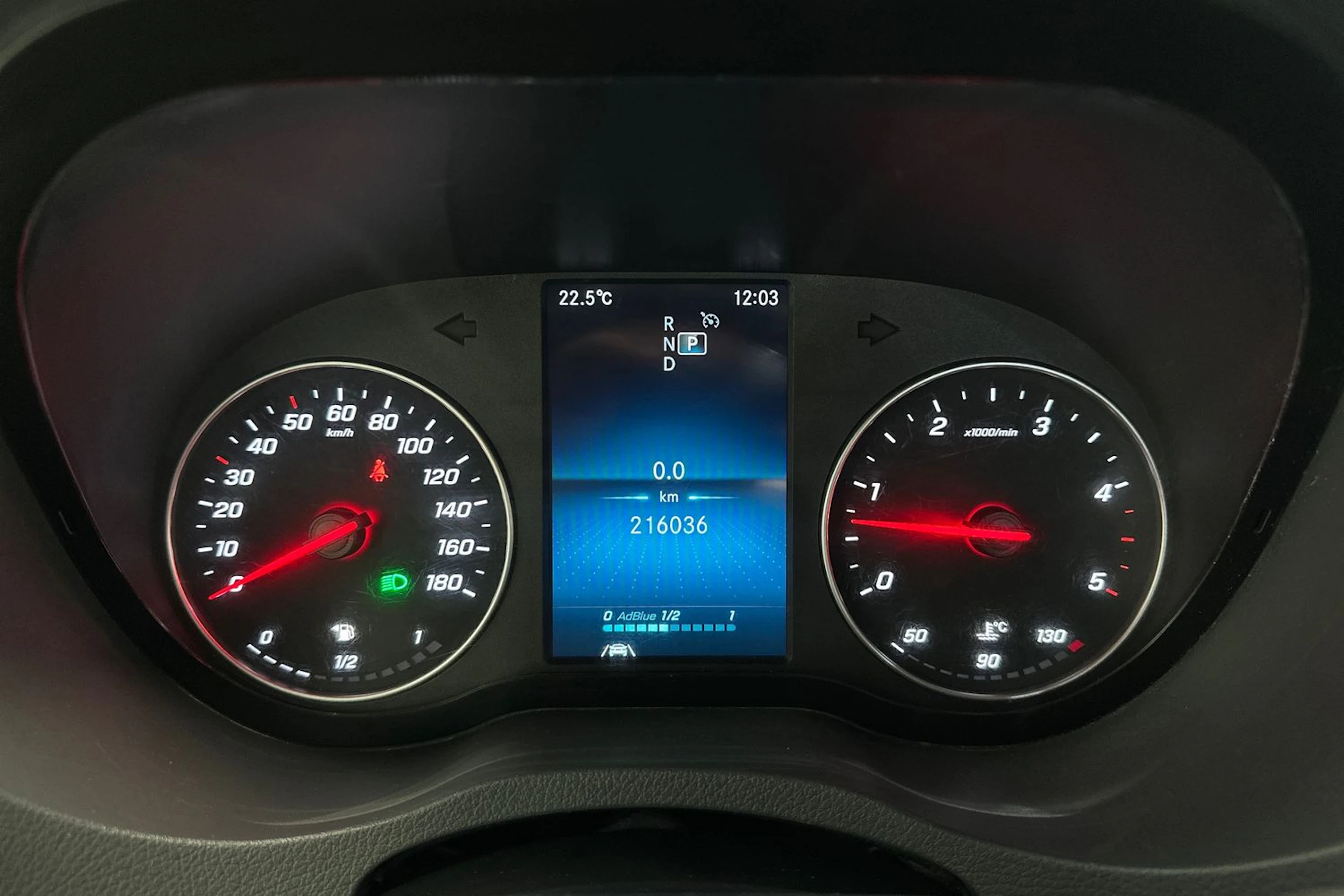 hopea Mercedes-Benz Sprinter 2018 kuva 13.