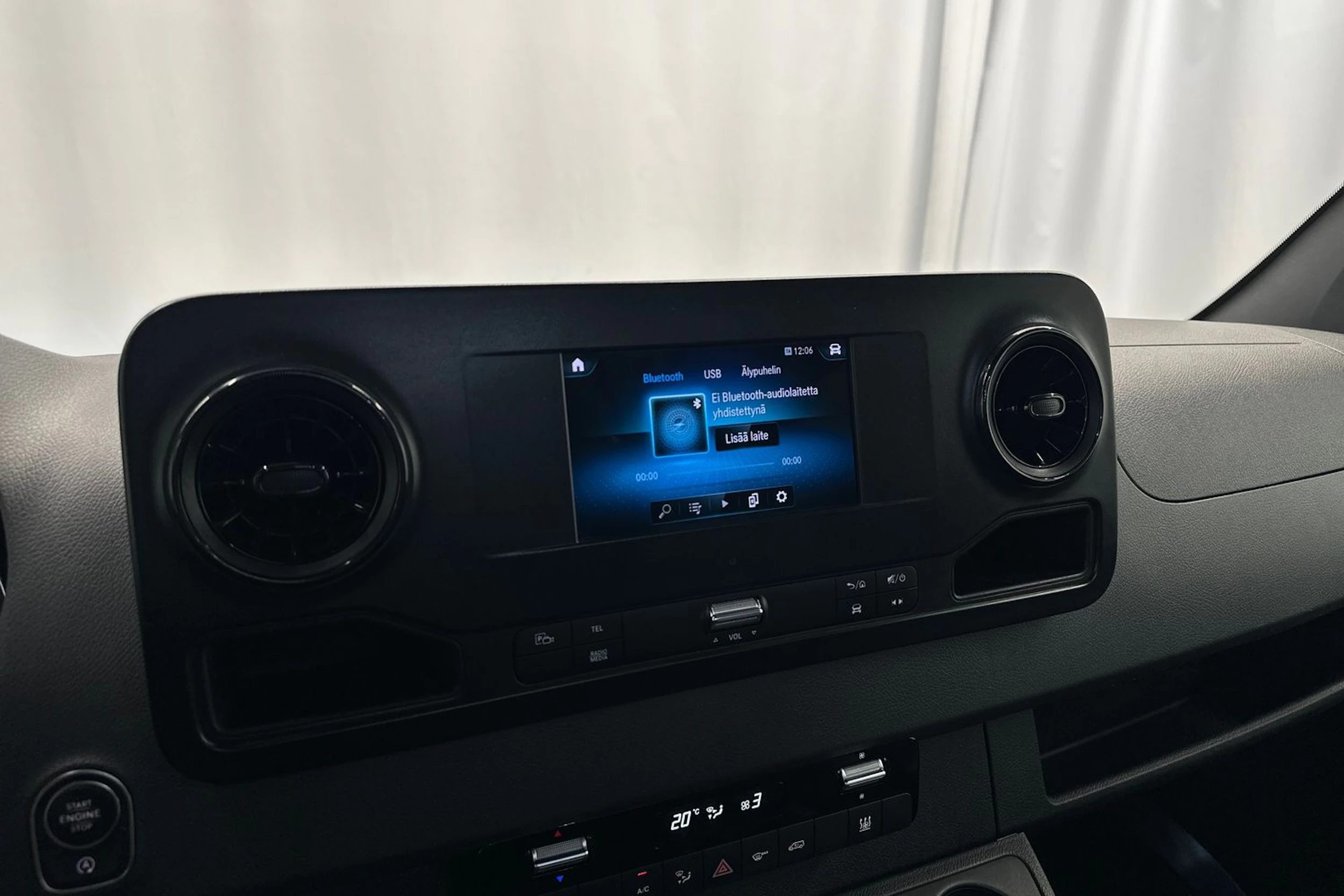 hopea Mercedes-Benz Sprinter 2018 kuva 16.