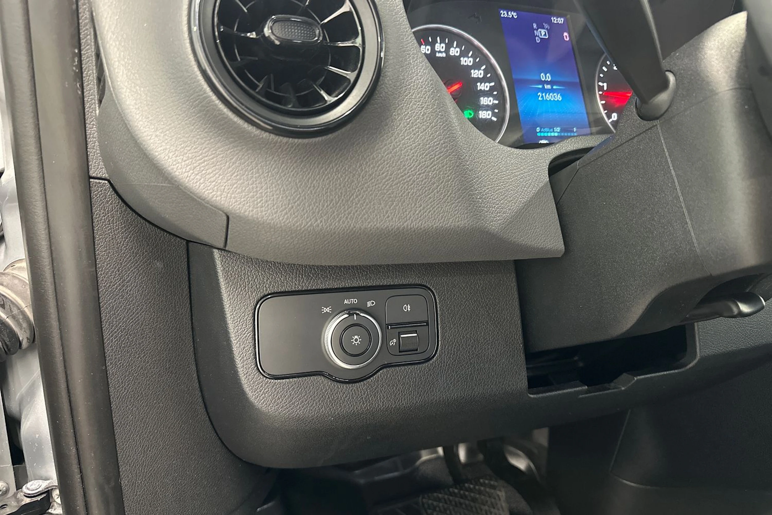 hopea Mercedes-Benz Sprinter 2018 kuva 23.