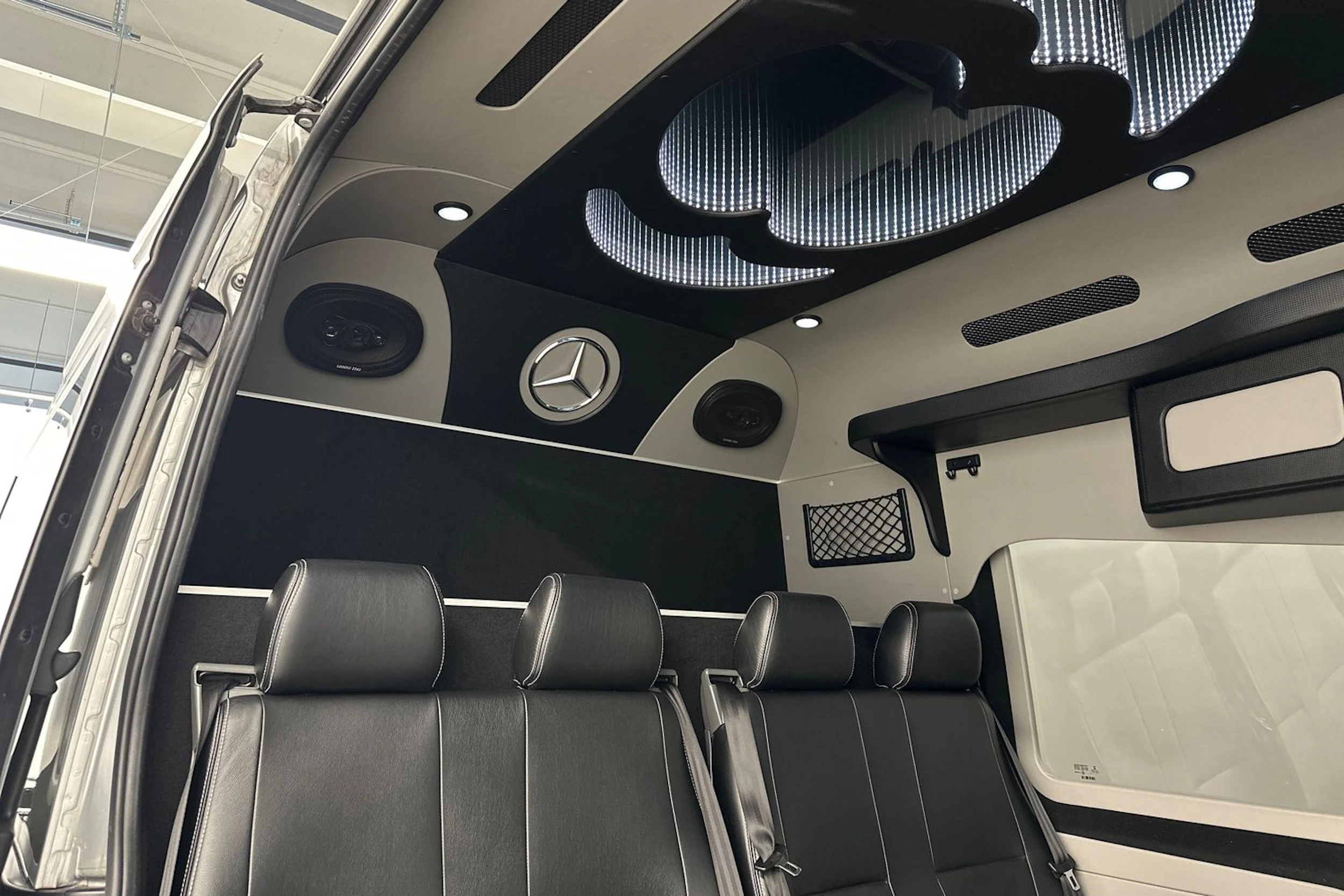 hopea Mercedes-Benz Sprinter 2018 kuva 28.