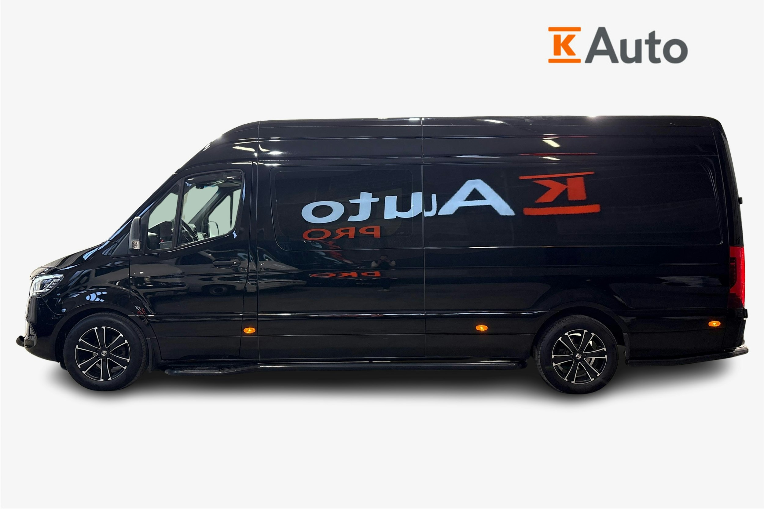 met. musta Mercedes-Benz Sprinter 2018 kuva 5.