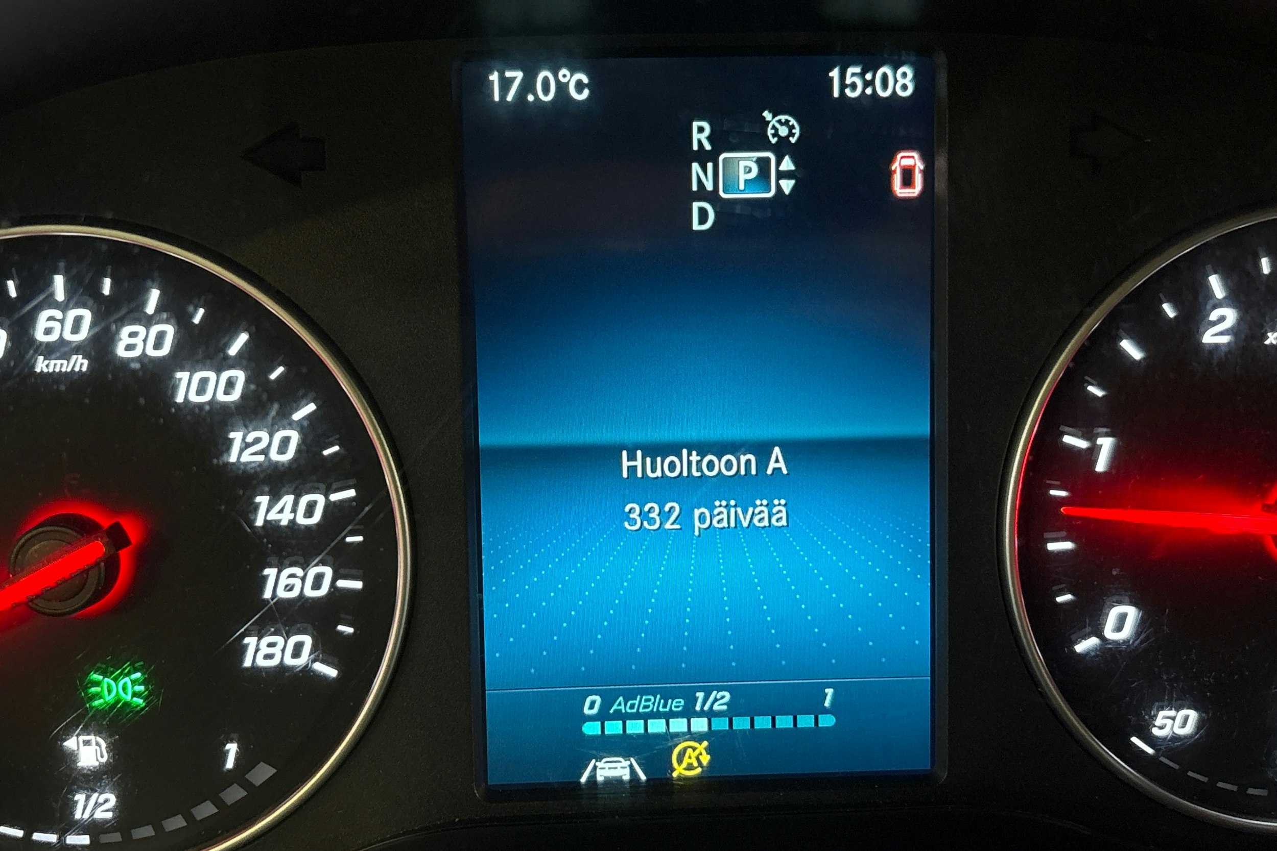 met. musta Mercedes-Benz Sprinter 2018 kuva 20.