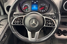 harmaa Mercedes-Benz Sprinter 2018 kuva 27.