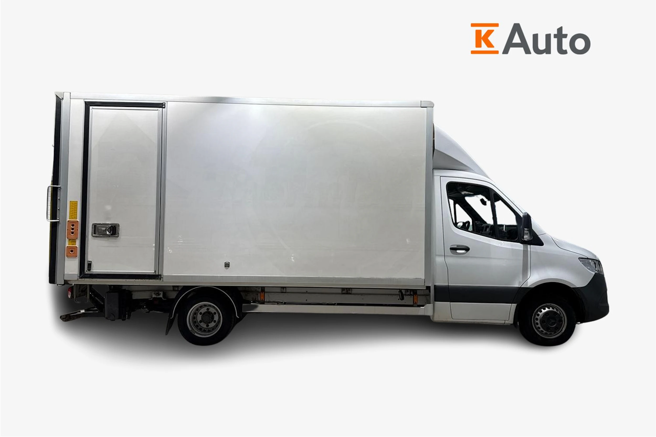 valkoinen Mercedes-Benz Sprinter 2018 kuva 7.