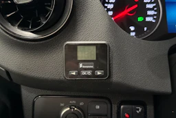 valkoinen Mercedes-Benz Sprinter 2018 kuva 26.