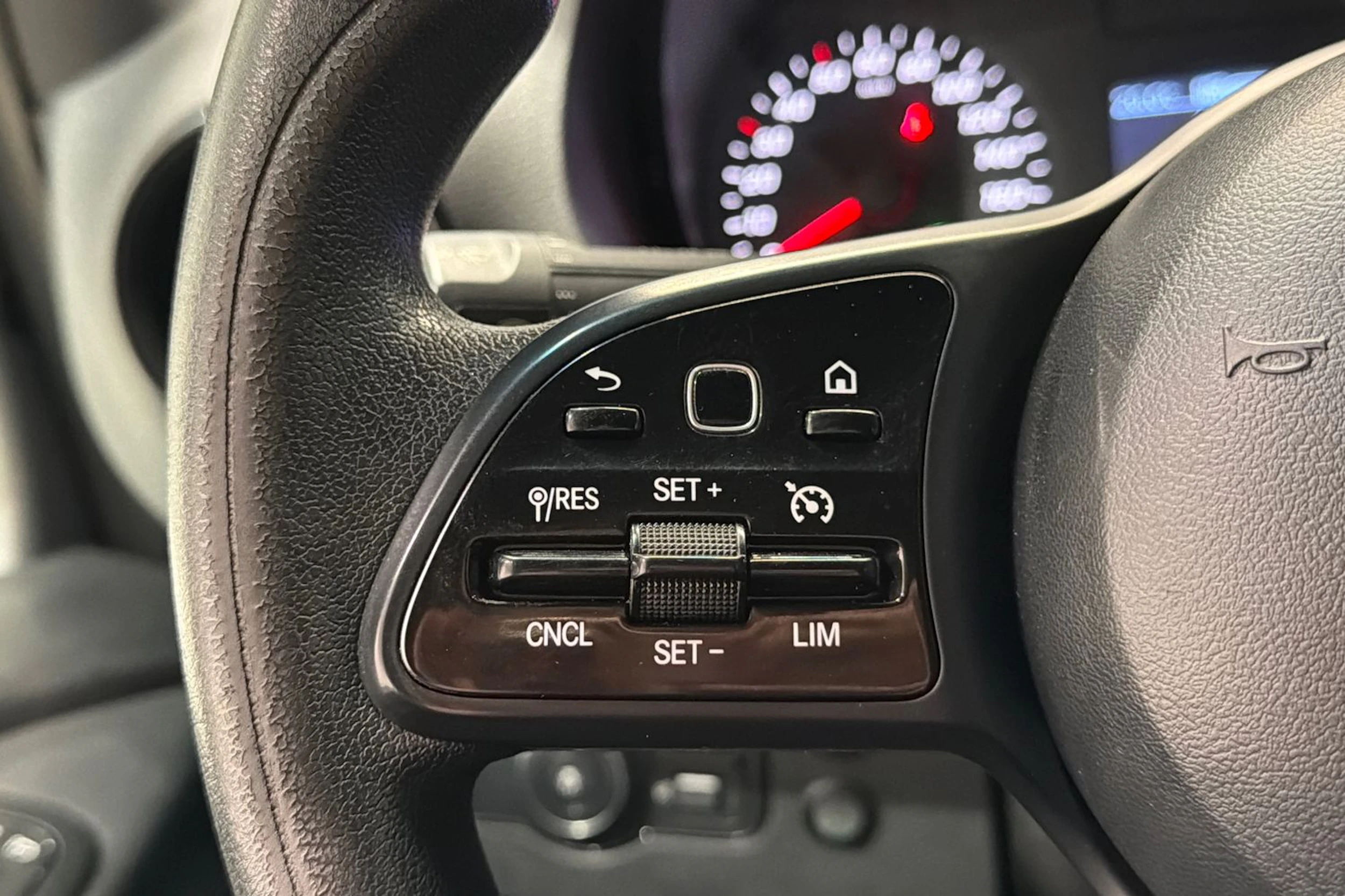 hopea Mercedes-Benz Sprinter 2018 kuva 17.