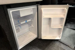 hopea Mercedes-Benz Sprinter 2018 kuva 31.