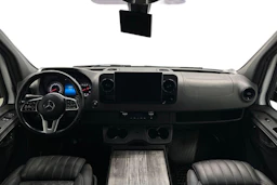 valkoinen Mercedes-Benz Sprinter 2018 kuva 7.