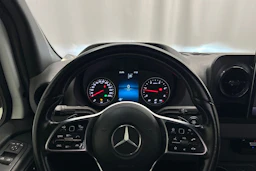 valkoinen Mercedes-Benz Sprinter 2018 kuva 13.