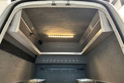 valkoinen Mercedes-Benz Sprinter 2018 kuva 35.