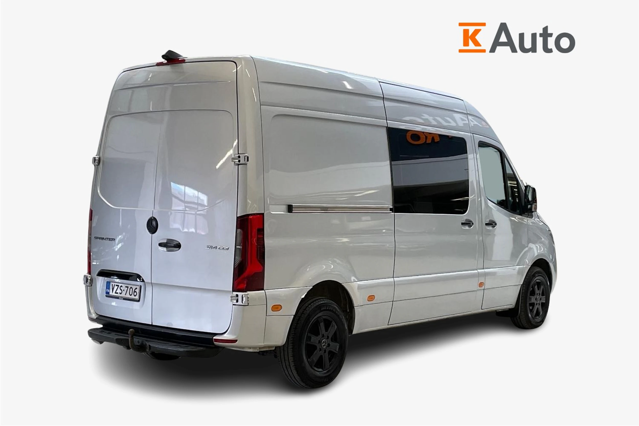 harmaa Mercedes-Benz Sprinter 2018 kuva 3.