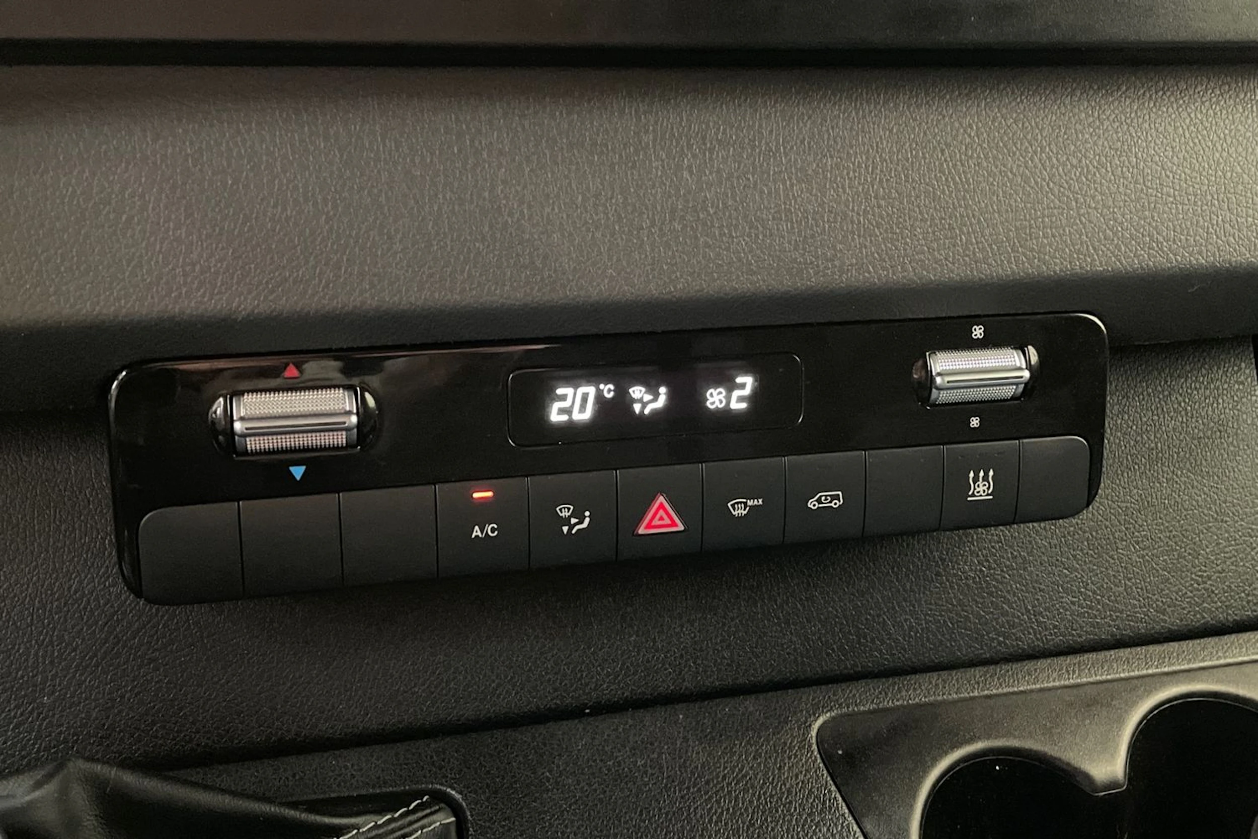 harmaa Mercedes-Benz Sprinter 2018 kuva 20.