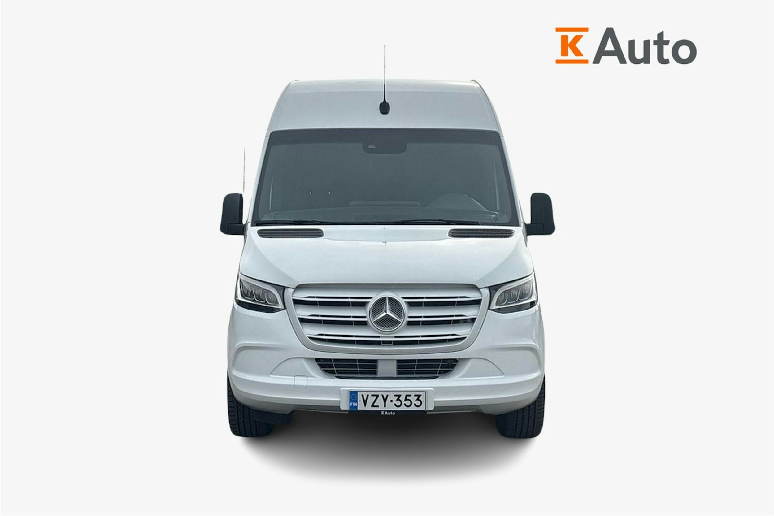 valkoinen Mercedes-Benz Sprinter 2019 kuva 5.