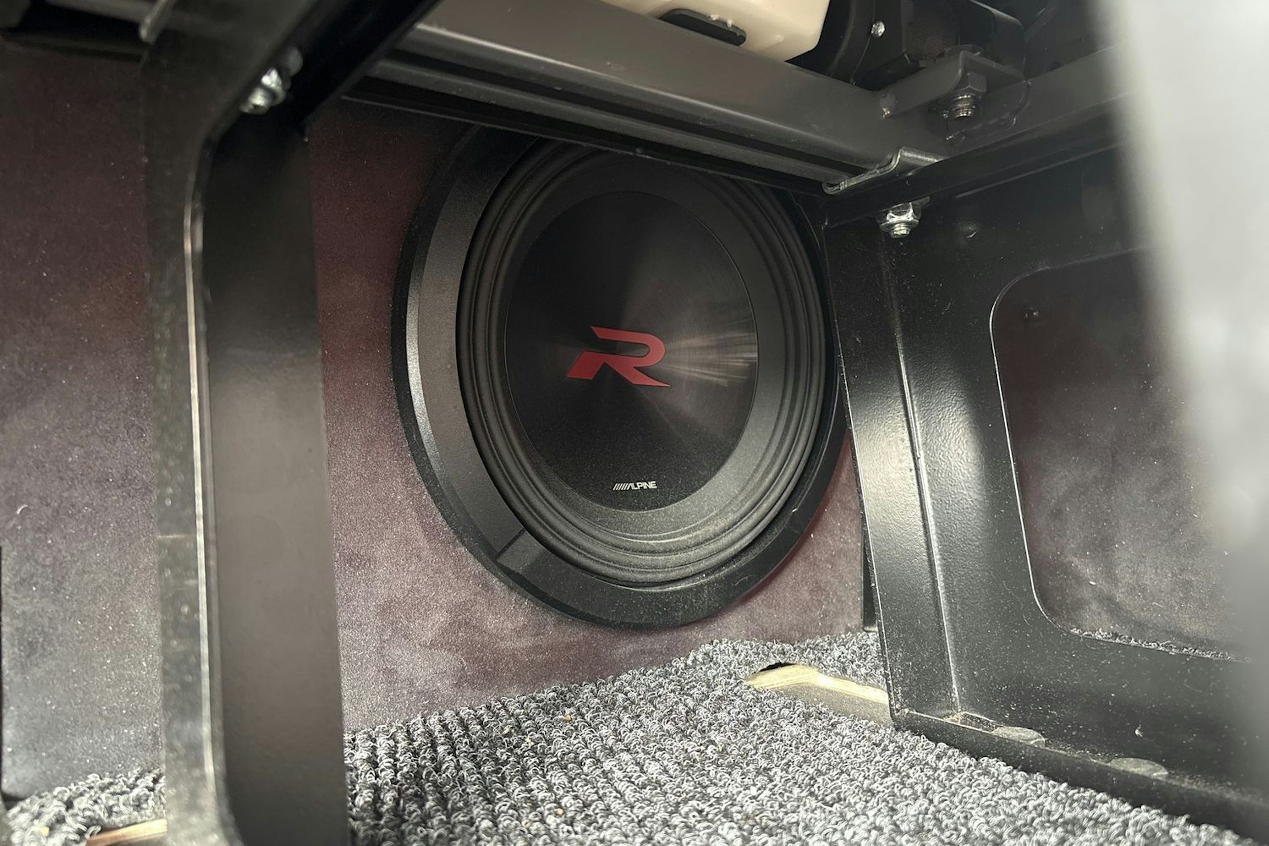 valkoinen Mercedes-Benz Sprinter 2019 kuva 18.