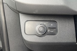 valkoinen Mercedes-Benz Sprinter 2019 kuva 31.