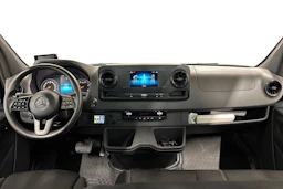 musta Mercedes-Benz Sprinter 2018 kuva 9.